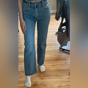 Abercrombie 90’s Relaxed Jean High Rise sz23
